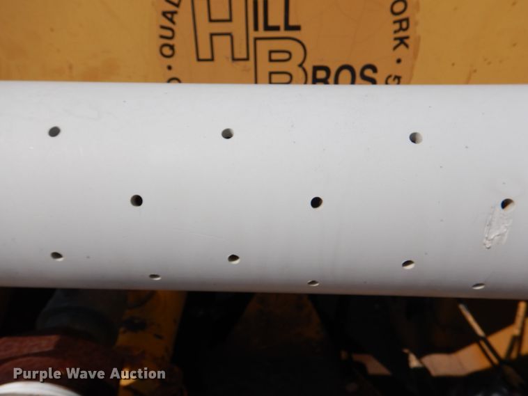 image for item DJ0487 1990 Caterpillar 613C  water wagon