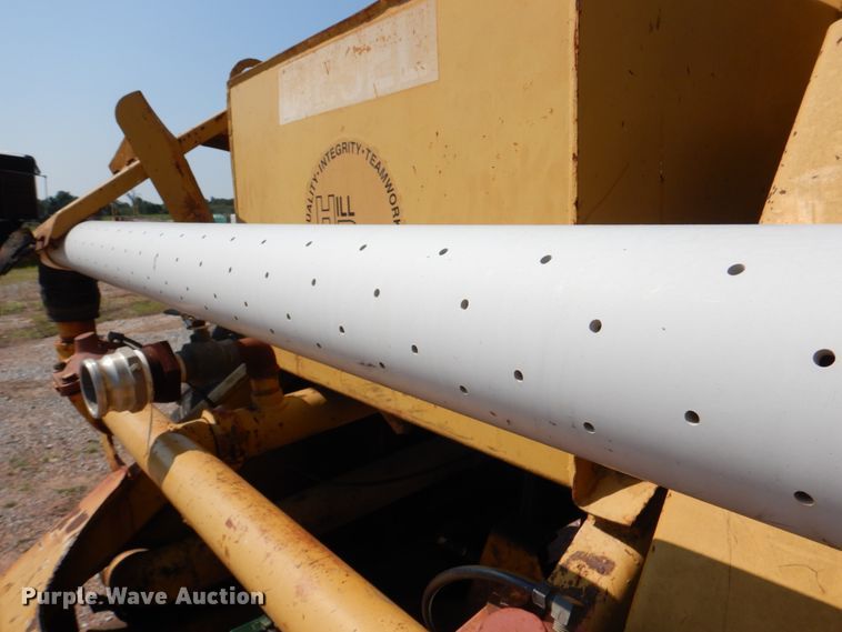 image for item DJ0487 1990 Caterpillar 613C  water wagon