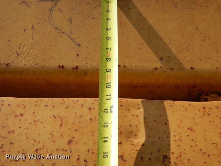 image for item DJ0490 1989 Caterpillar D300B  haul truck