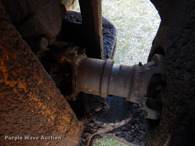 image for item DJ0490 1989 Caterpillar D300B  haul truck