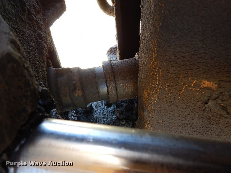 image for item DJ0490 1989 Caterpillar D300B  haul truck