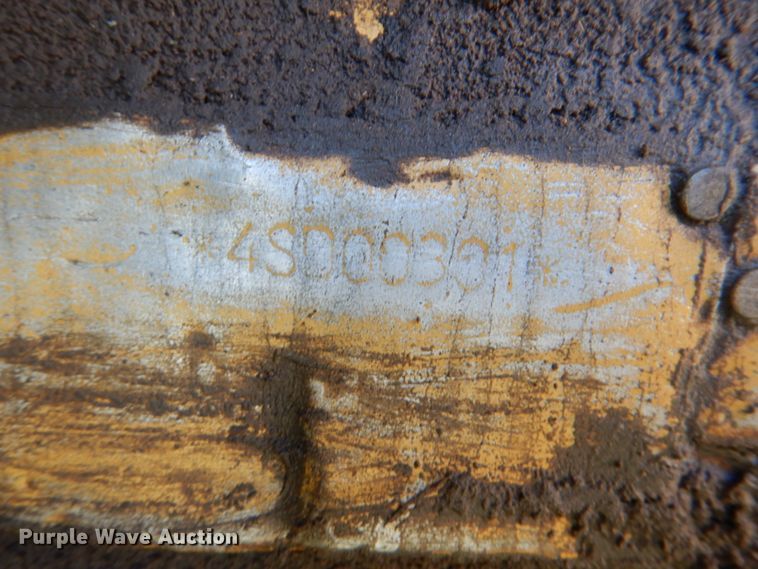 image for item DJ0490 1989 Caterpillar D300B  haul truck