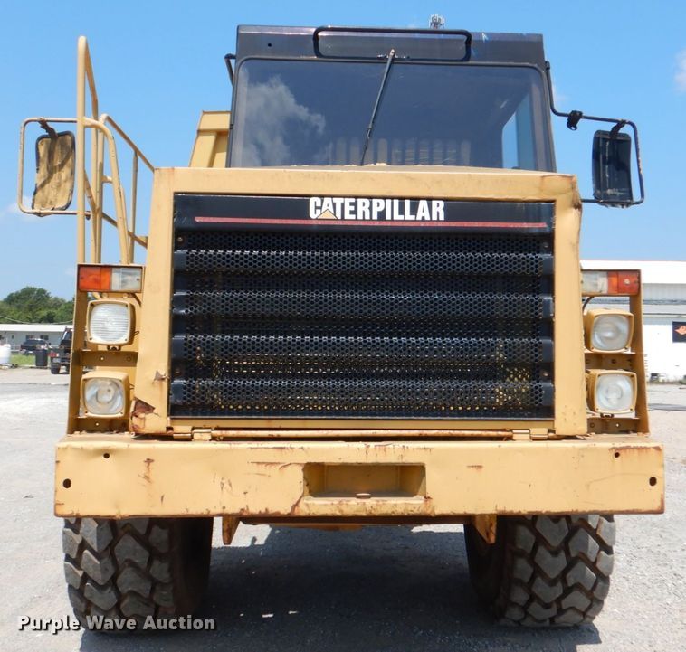 image for item DJ0491 1993 Caterpillar D300D  articulated haul truck