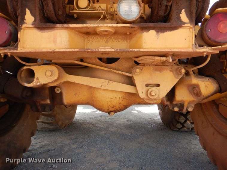 image for item DJ0491 1993 Caterpillar D300D  articulated haul truck