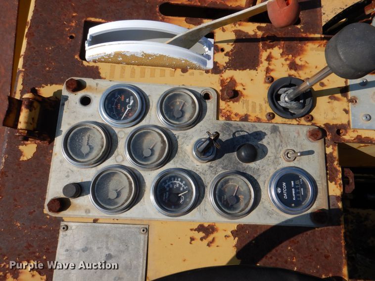 image for item DJ0492 1990 Caterpillar SS-250  soil stabilizer