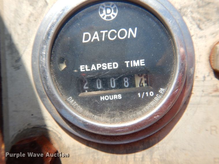 image for item DJ0492 1990 Caterpillar SS-250  soil stabilizer