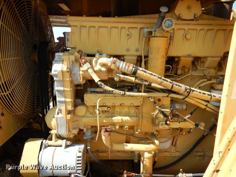 image for item DJ0492 1990 Caterpillar SS-250  soil stabilizer