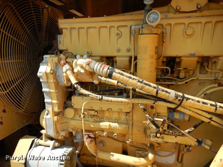 image for item DJ0492 1990 Caterpillar SS-250  soil stabilizer