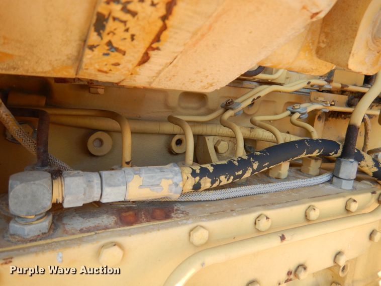 image for item DJ0492 1990 Caterpillar SS-250  soil stabilizer