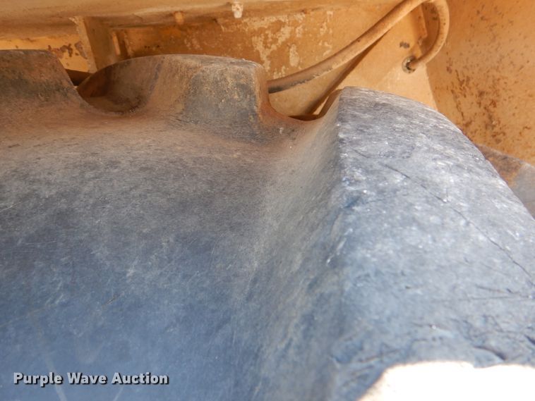 image for item DJ0492 1990 Caterpillar SS-250  soil stabilizer