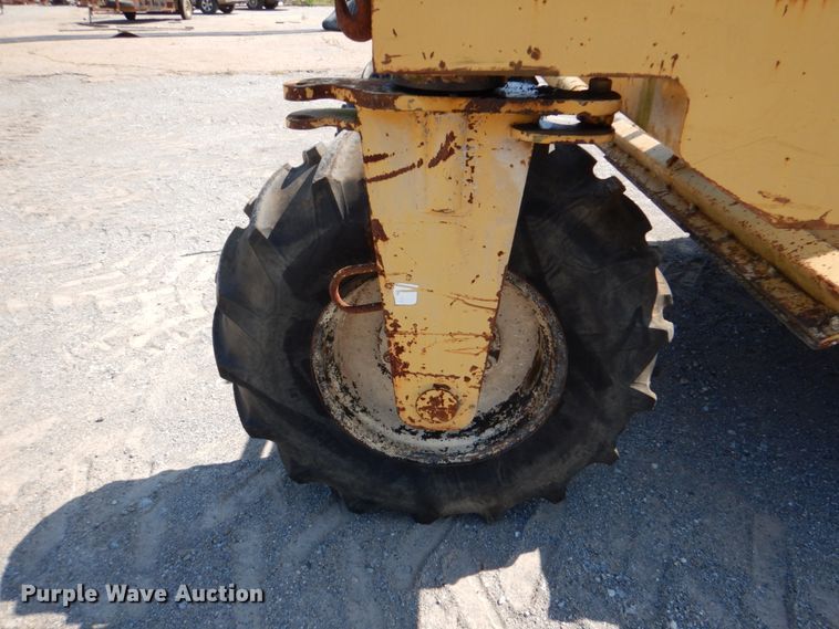 image for item DJ0492 1990 Caterpillar SS-250  soil stabilizer