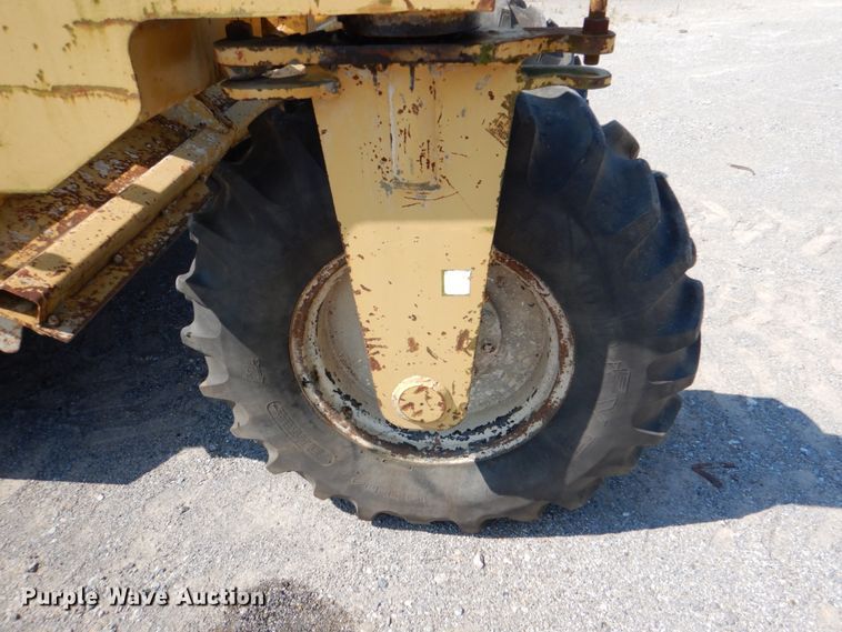 image for item DJ0492 1990 Caterpillar SS-250  soil stabilizer