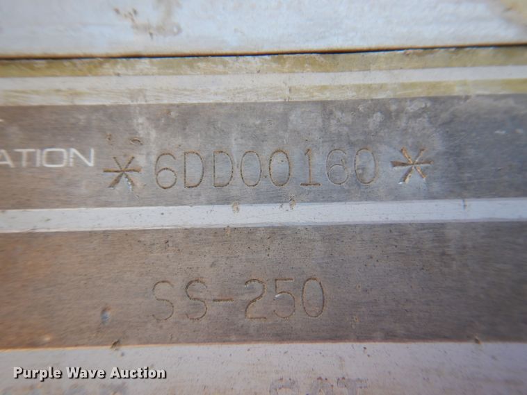 image for item DJ0492 1990 Caterpillar SS-250  soil stabilizer