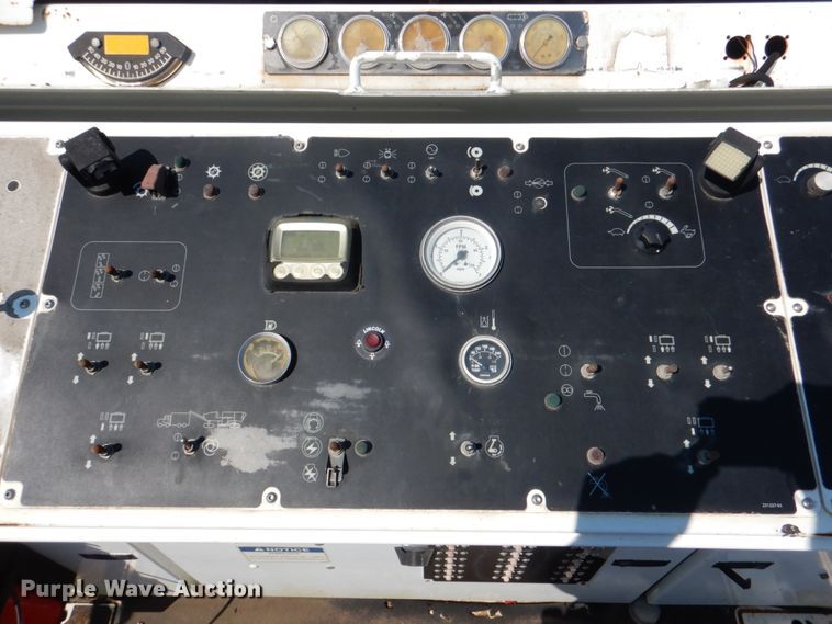image for item DJ0495 2010 Roadtec RX500  milling machine