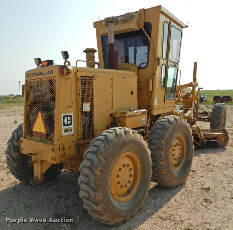 image for item DK2396 1977 Caterpillar 120G  motor grader