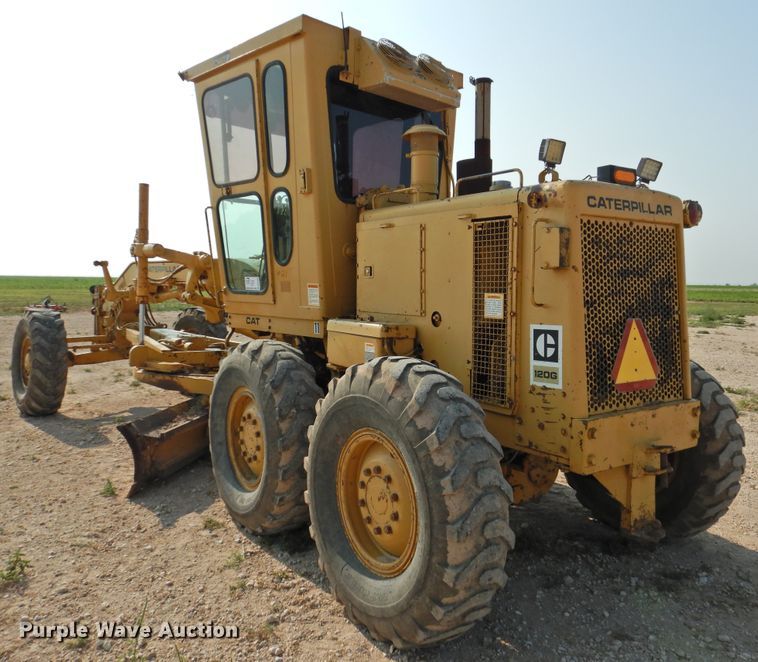 image for item DK2396 1977 Caterpillar 120G  motor grader