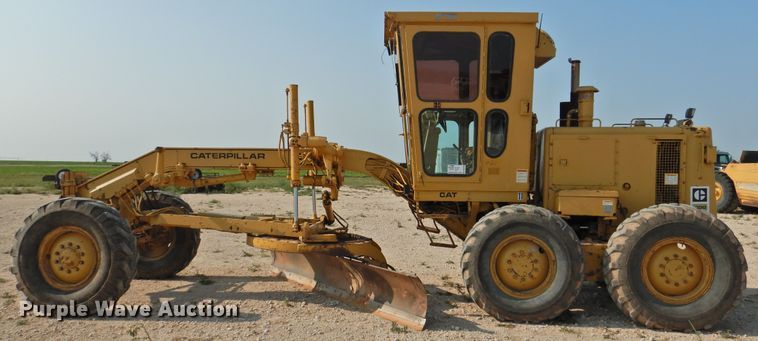 image for item DK2396 1977 Caterpillar 120G  motor grader