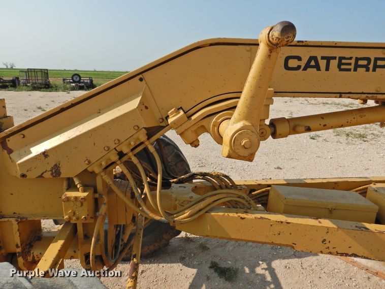 image for item DK2396 1977 Caterpillar 120G  motor grader