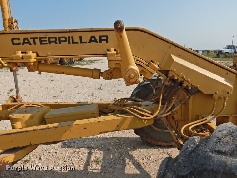 image for item DK2396 1977 Caterpillar 120G  motor grader