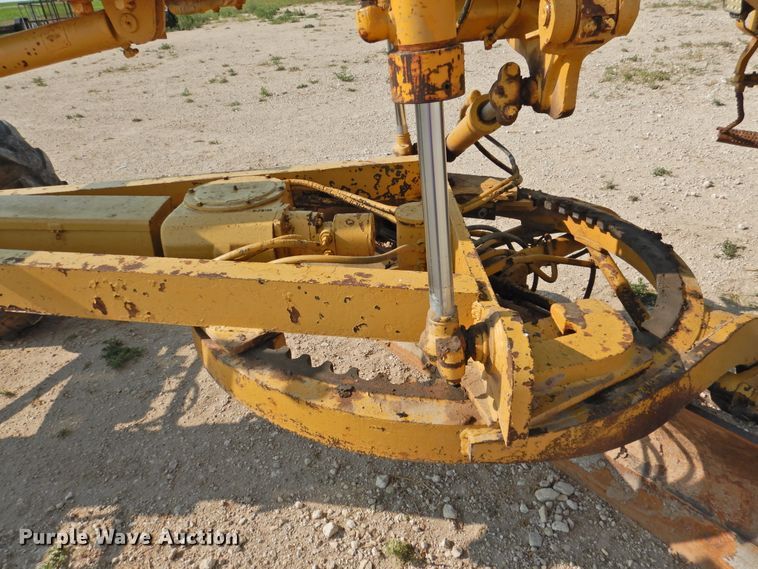 image for item DK2396 1977 Caterpillar 120G  motor grader