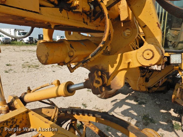 image for item DK2396 1977 Caterpillar 120G  motor grader