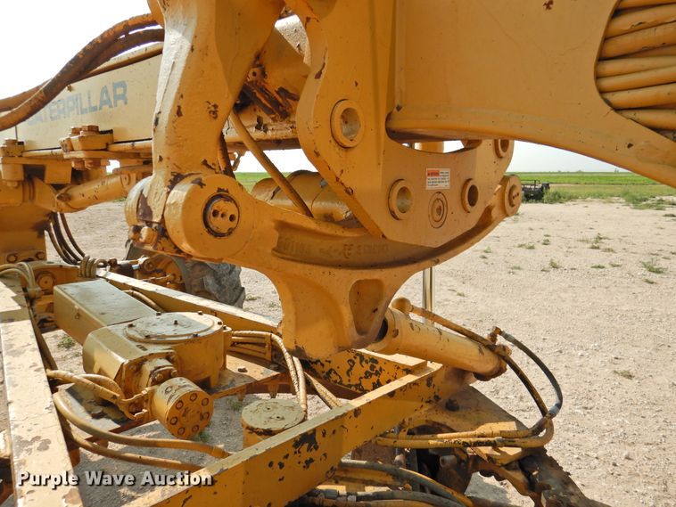 image for item DK2396 1977 Caterpillar 120G  motor grader