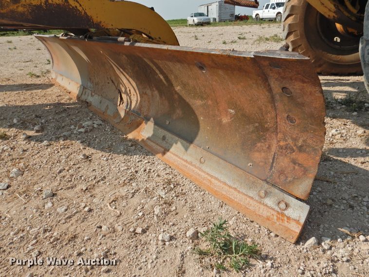 image for item DK2396 1977 Caterpillar 120G  motor grader