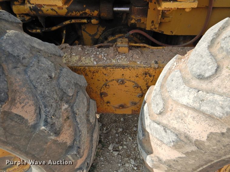 image for item DK2396 1977 Caterpillar 120G  motor grader