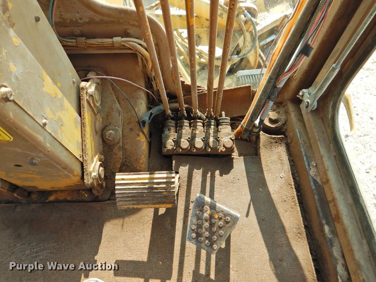 image for item DK2396 1977 Caterpillar 120G  motor grader