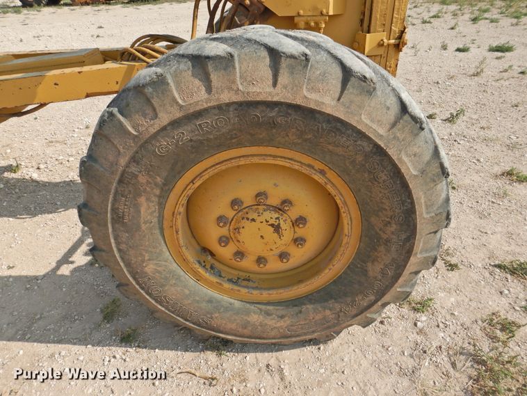 image for item DK2396 1977 Caterpillar 120G  motor grader