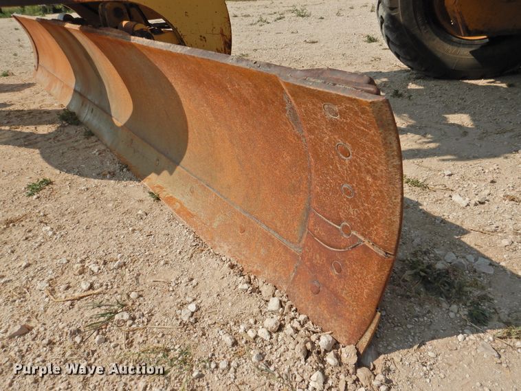 image for item DK2397 1994 John Deere 770B  motor grader