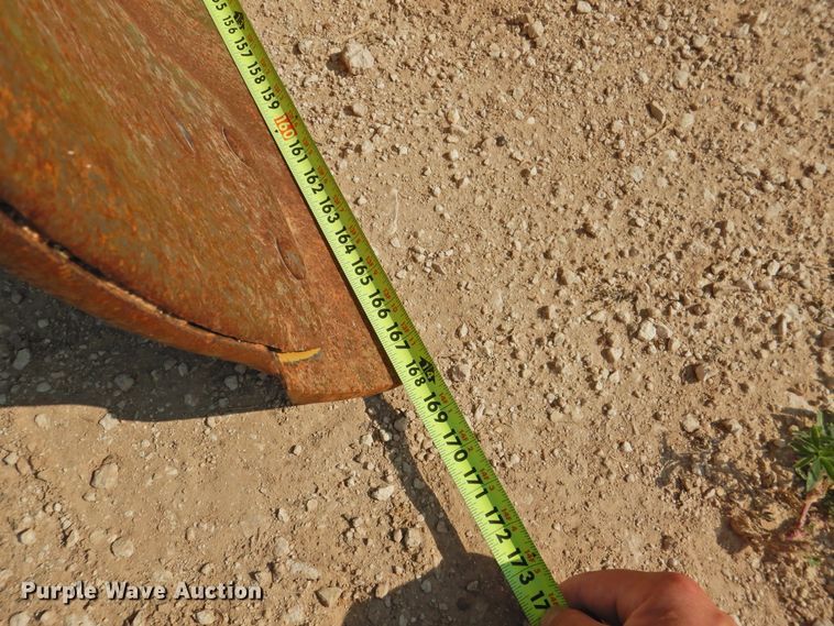 image for item DK2397 1994 John Deere 770B  motor grader