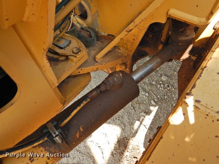 image for item DK2397 1994 John Deere 770B  motor grader