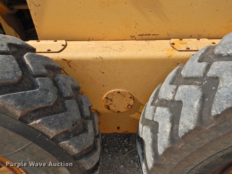 image for item DK2397 1994 John Deere 770B  motor grader