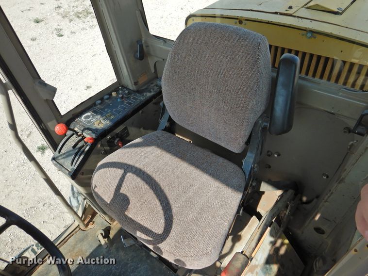 image for item DK2397 1994 John Deere 770B  motor grader