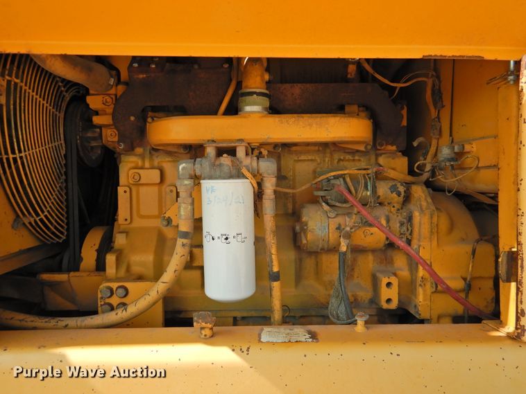 image for item DK2397 1994 John Deere 770B  motor grader