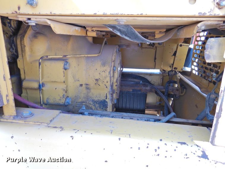 image for item DK2397 1994 John Deere 770B  motor grader