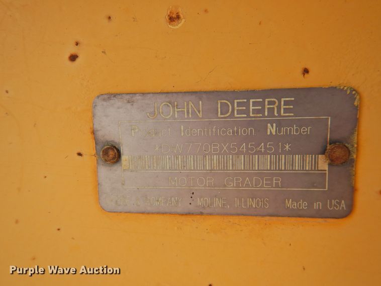 image for item DK2397 1994 John Deere 770B  motor grader