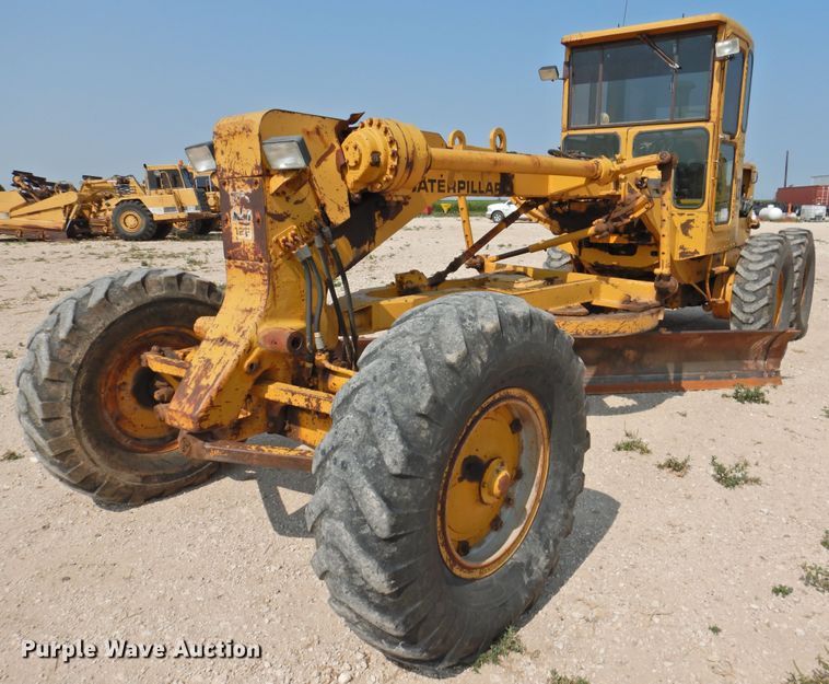image for item DK2398 1969 Caterpillar 12F  rigid frame motor grader