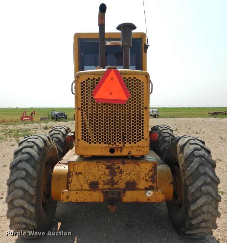 image for item DK2398 1969 Caterpillar 12F  rigid frame motor grader