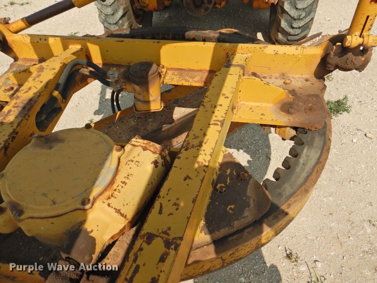 image for item DK2398 1969 Caterpillar 12F  rigid frame motor grader