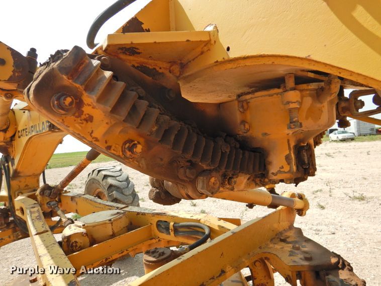 image for item DK2398 1969 Caterpillar 12F  rigid frame motor grader