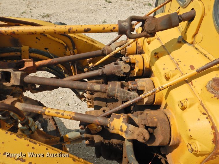 image for item DK2398 1969 Caterpillar 12F  rigid frame motor grader