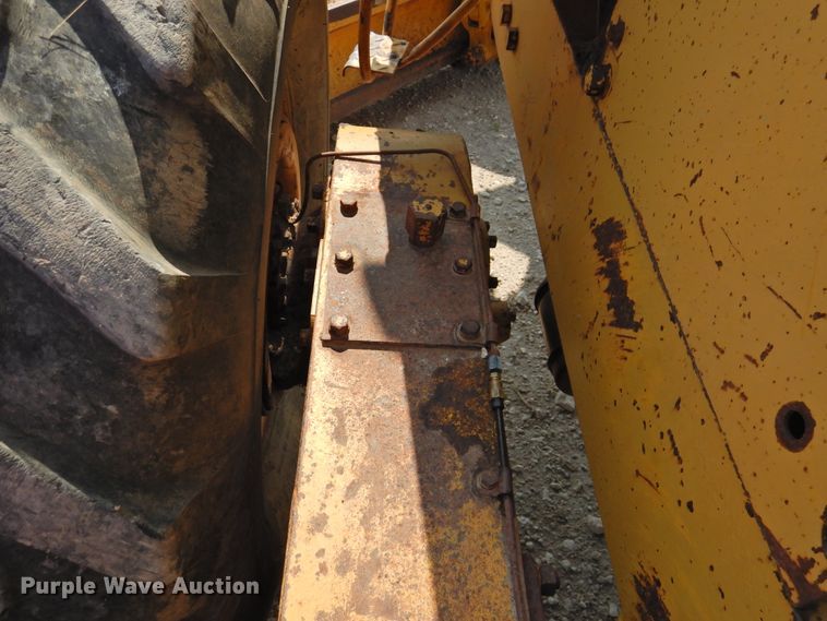 image for item DK2398 1969 Caterpillar 12F  rigid frame motor grader