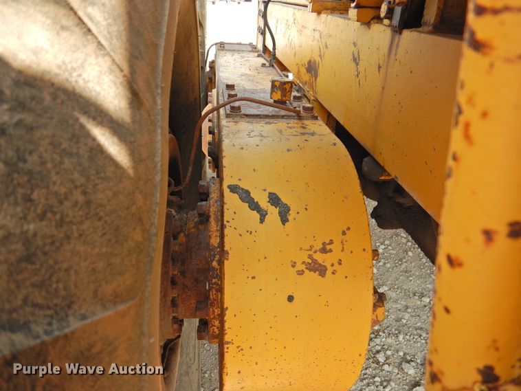 image for item DK2398 1969 Caterpillar 12F  rigid frame motor grader