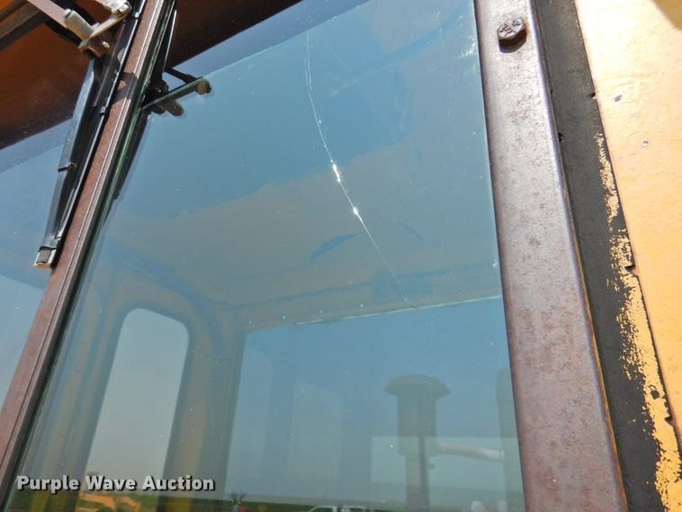 image for item DK2398 1969 Caterpillar 12F  rigid frame motor grader