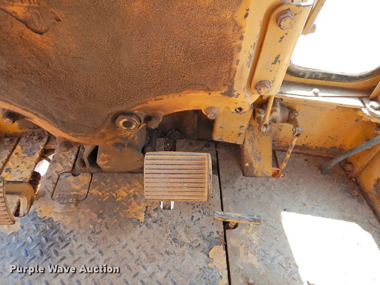 image for item DK2398 1969 Caterpillar 12F  rigid frame motor grader