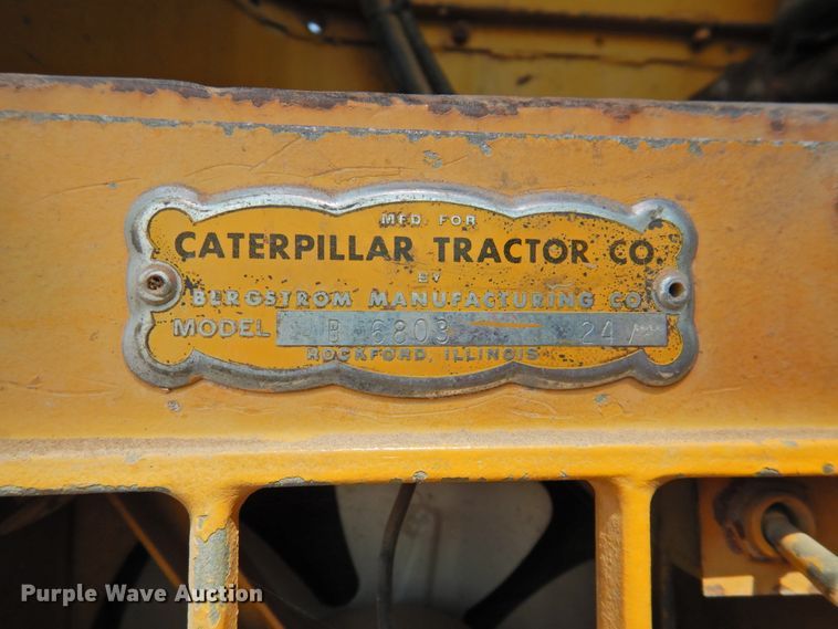 image for item DK2398 1969 Caterpillar 12F  rigid frame motor grader