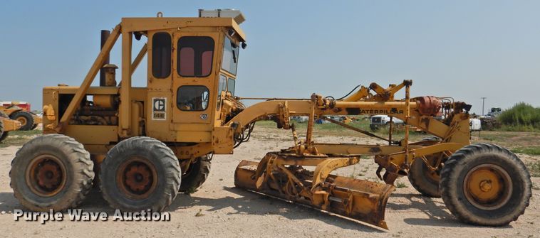 image for item DK2399 1970 Caterpillar 14E  rigid frame motor grader