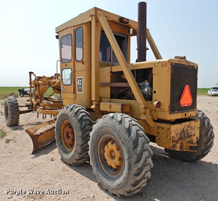 image for item DK2399 1970 Caterpillar 14E  rigid frame motor grader